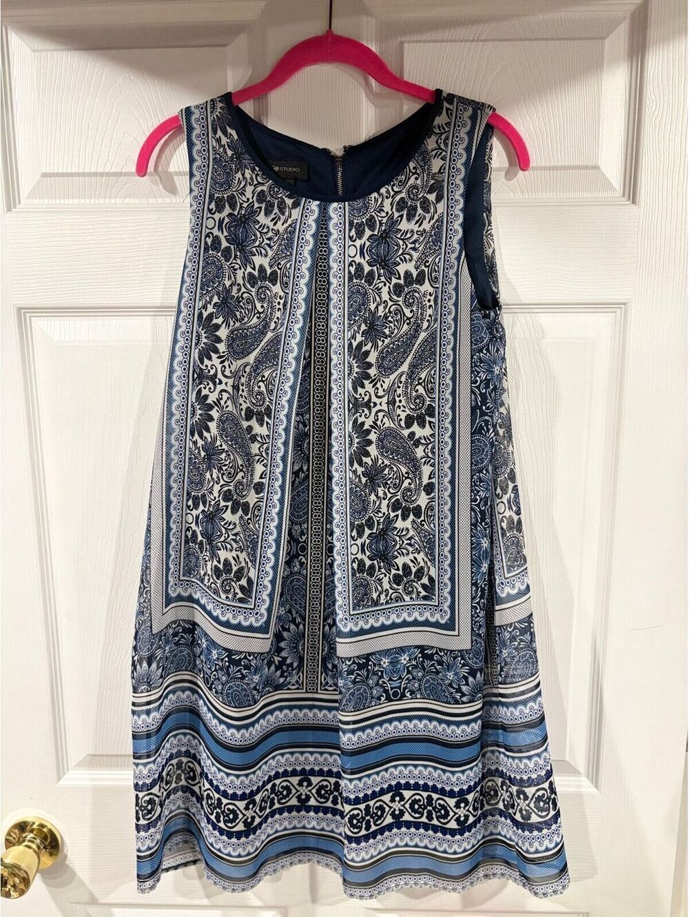 #235 Max Studio dress